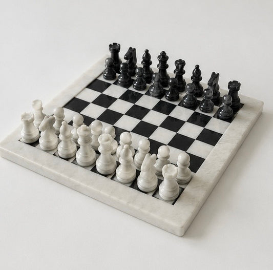 Black & White Marble Chess Set